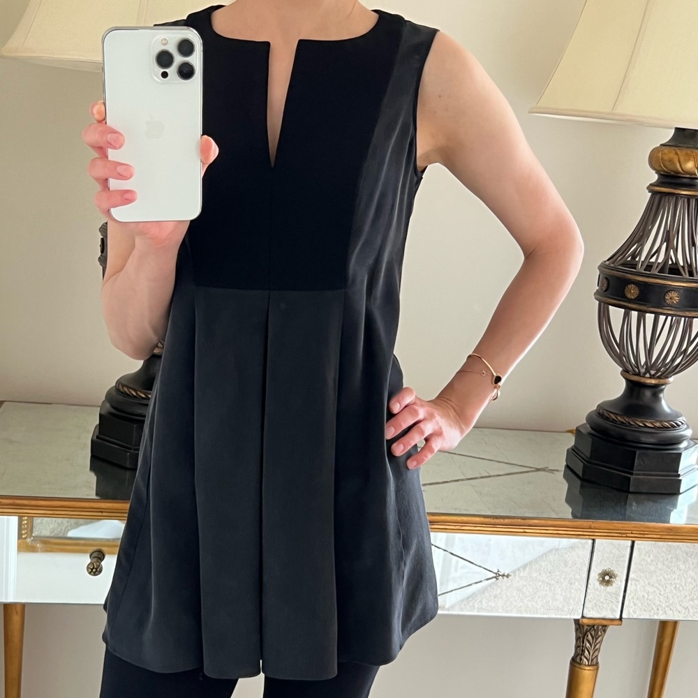 Max Mara Crepe de chine silk top, Size XS, black-gray color